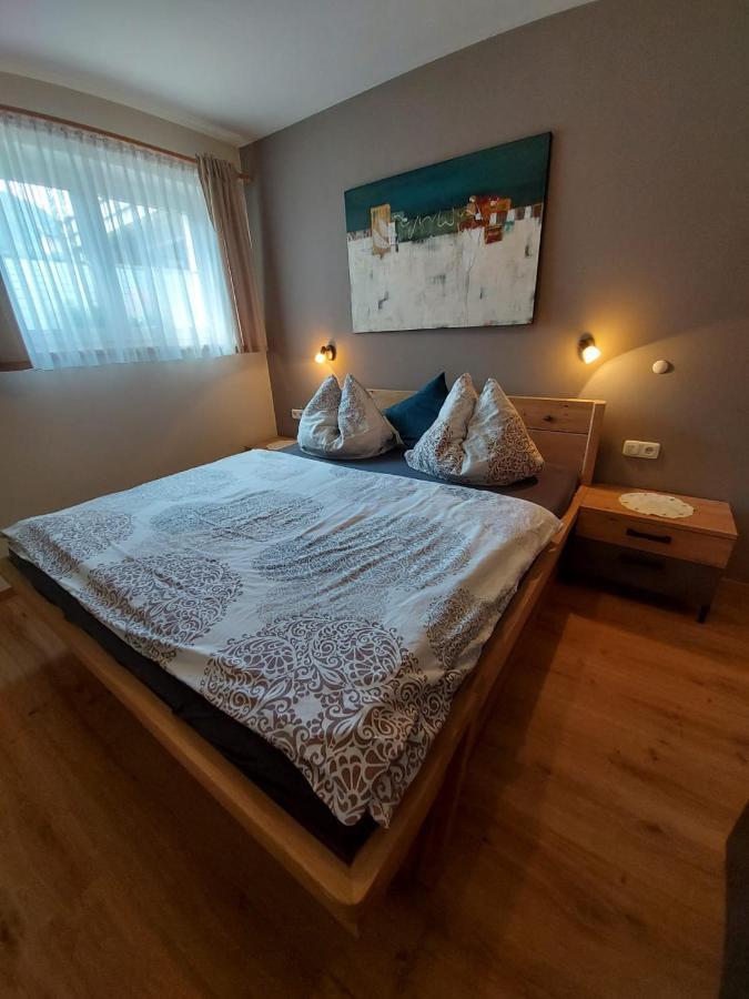 Appartement Alexandra Neukirchen am Großvenediger Eksteriør billede