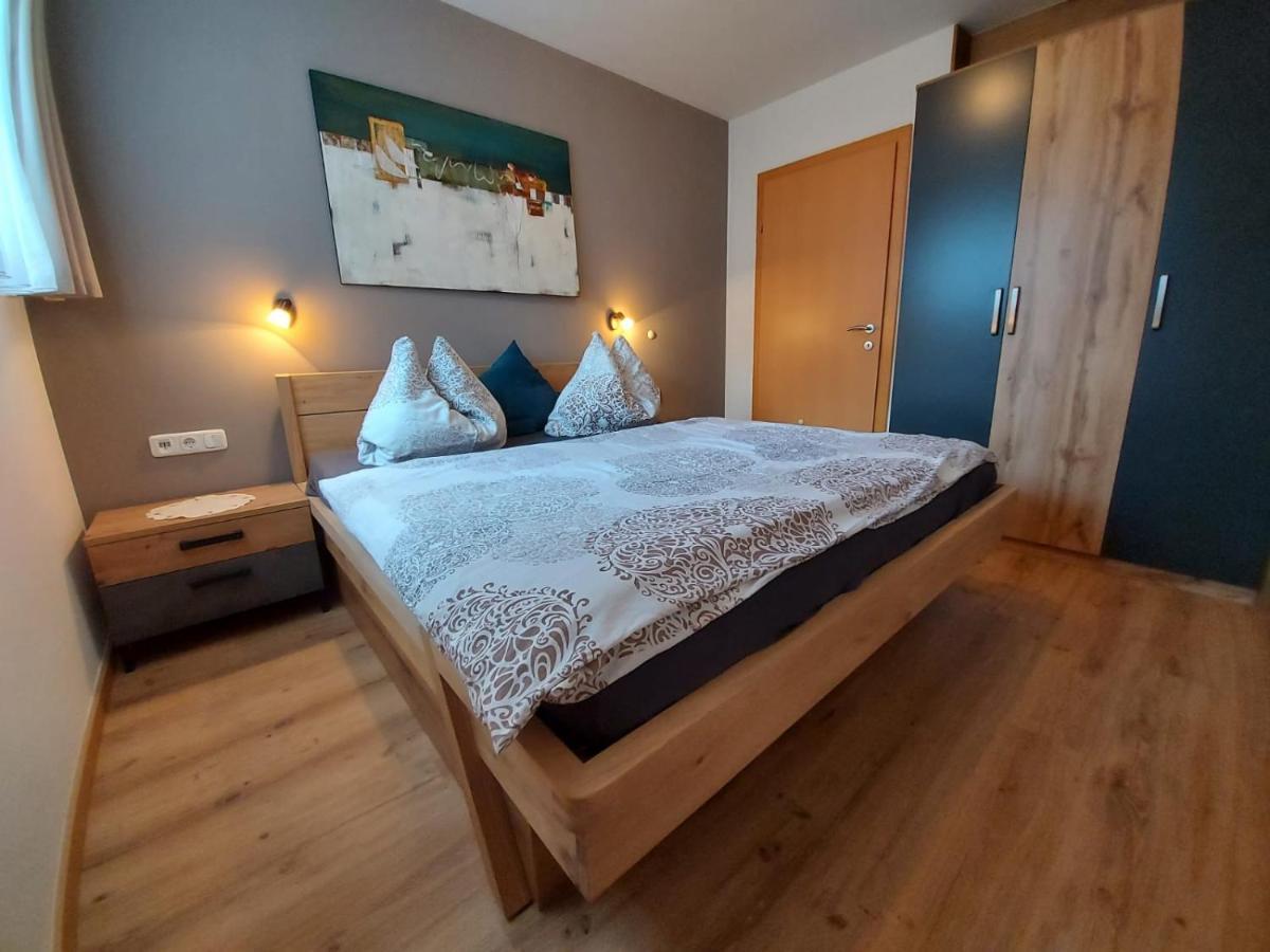 Appartement Alexandra Neukirchen am Großvenediger Eksteriør billede