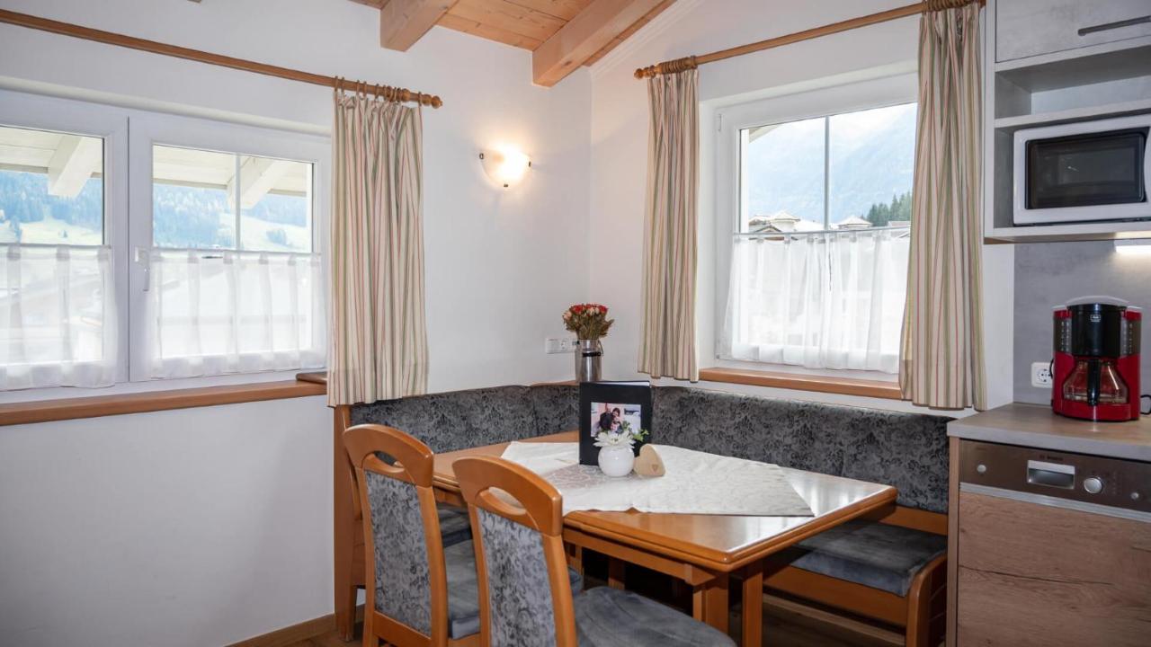 Appartement Alexandra Neukirchen am Großvenediger Eksteriør billede