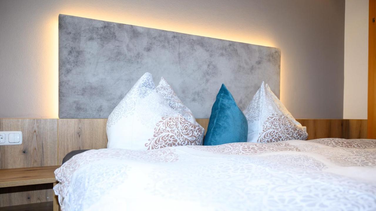 Appartement Alexandra Neukirchen am Großvenediger Eksteriør billede