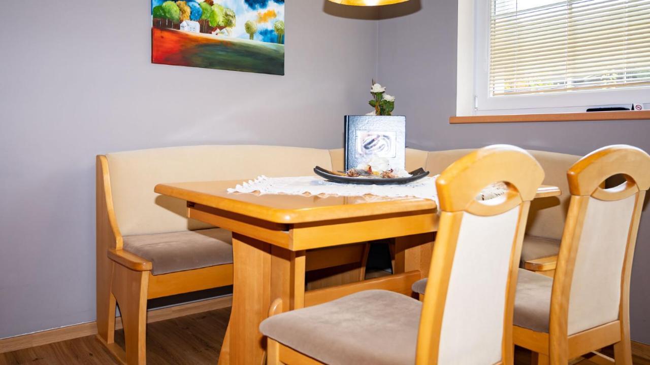 Appartement Alexandra Neukirchen am Großvenediger Eksteriør billede