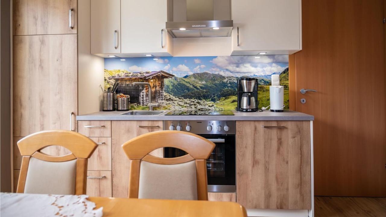 Appartement Alexandra Neukirchen am Großvenediger Eksteriør billede