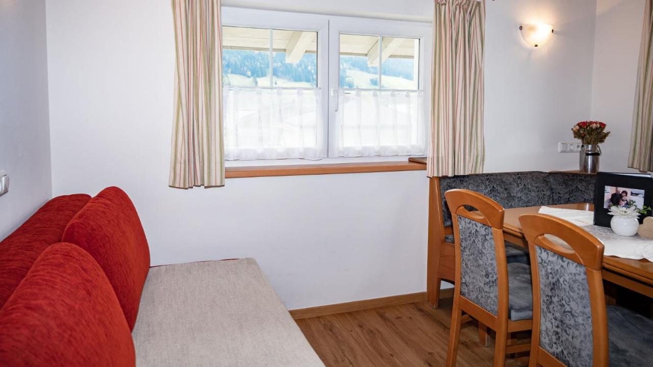 Appartement Alexandra Neukirchen am Großvenediger Eksteriør billede